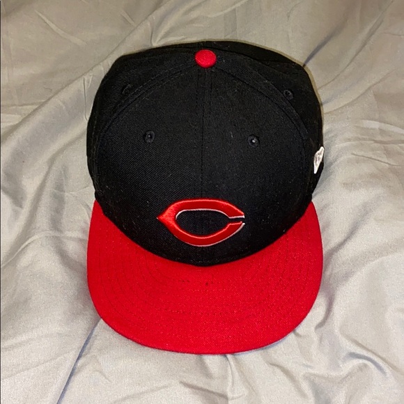 New Era Other - Men’s Baseball Authentic Cap!!!
